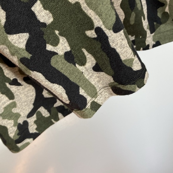 NY Collection, Woman Camo cowl Neck Knit Top. Size 14/16 - Picture 7 of 11